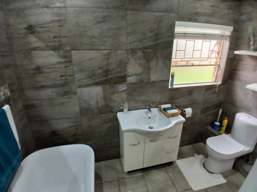 3 Bedroom Property for Sale in Bodorp North West